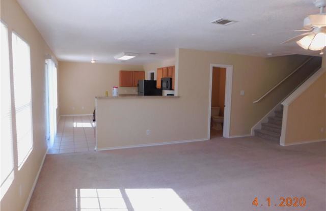 671 NW Crossing Drive Gallery 4