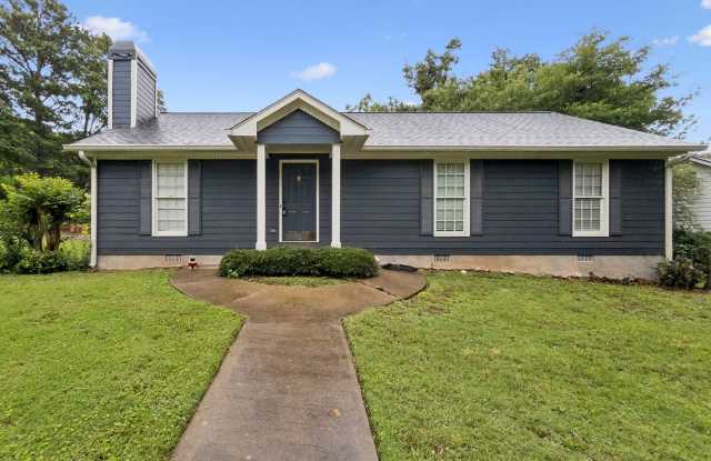 House for Rent in Athens, GA — Beautiful 3-Bedroom Home on a Corner Lot, Convenient to UGA photos photos