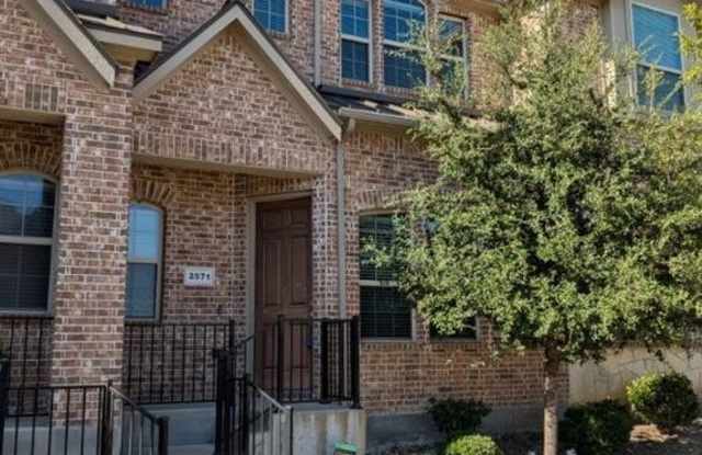 2571 Sarah Lane - 2571 Sarah Lane, Lewisville, TX 75056