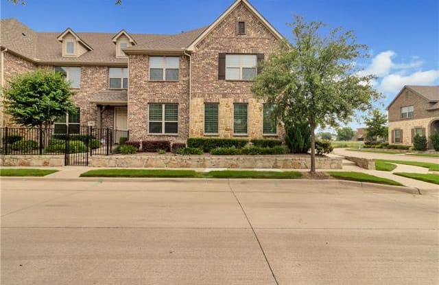 5300 Locust Drive - 5300 Locust Drive, McKinney, TX 75070