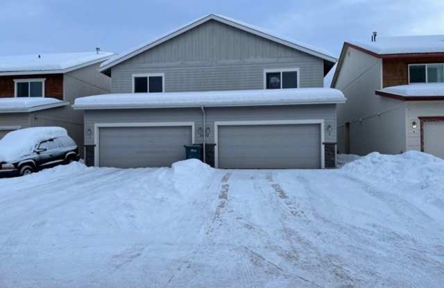 3 Bedroom Condo in South Anchorage w/ Fenced Backyard! Gallery 4