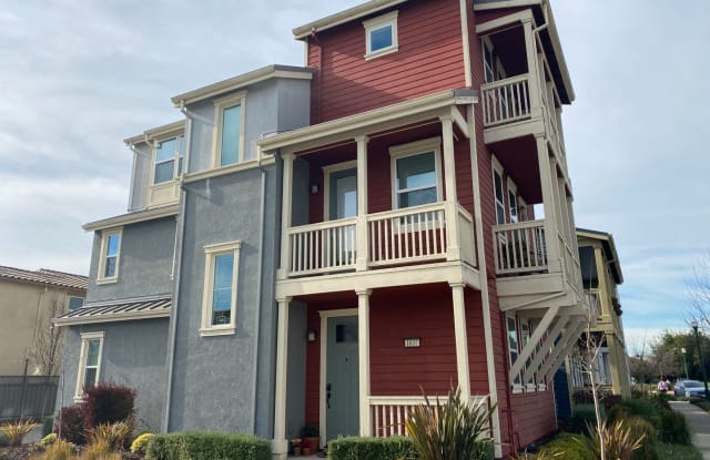 1837 Sakas Street - 1837 Sakas Street, Alameda, CA 94501