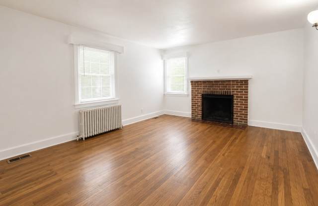 3774 Chatham Circle Gallery 3