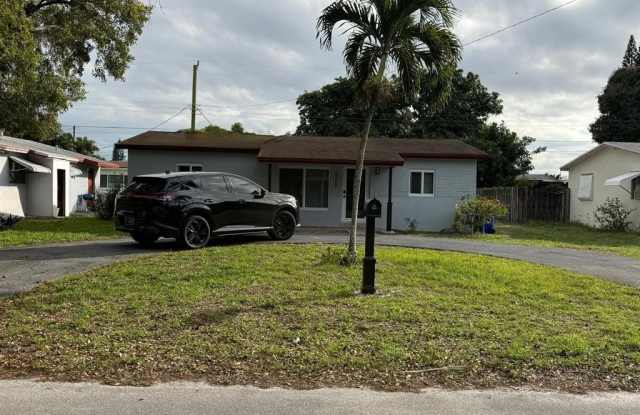 6720 Park St photos photos