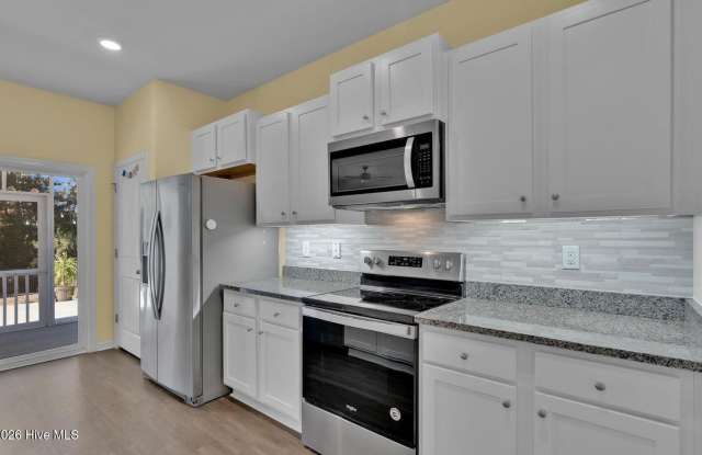1551 Murre Court SE Gallery 3