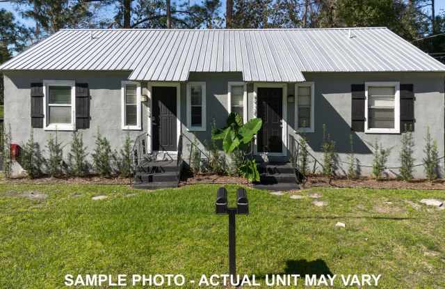 Updated 2 Bedroom Jacksonville Heights Apartment photos photos