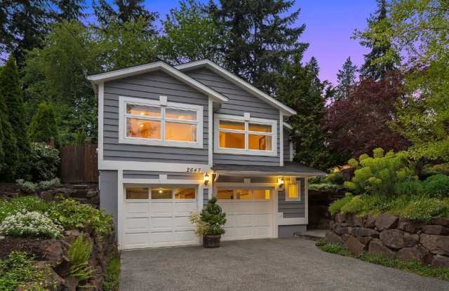 4bd/1.75ba Medina Home Gallery 1