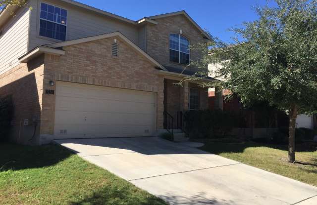 Large 4 bedroom / 2.5 bathroom home in Alamo Ranch photos photos