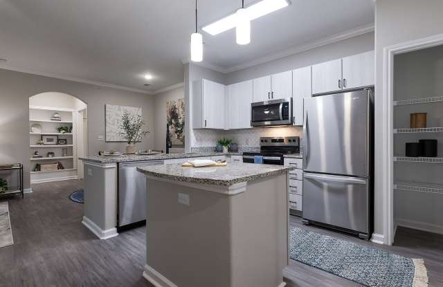 The Shores Apartments Gallery 2