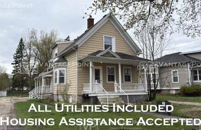 1160 Cass Street - Lower photos photos