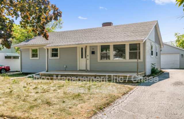 26 Normandy Drive East photos photos