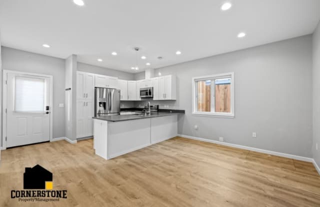 878 Clay Street photos photos