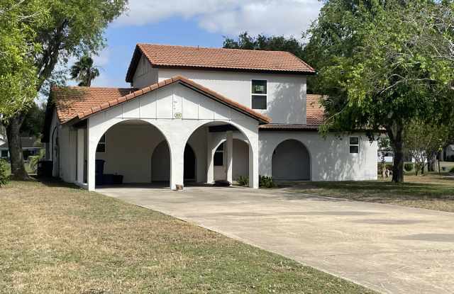 804 Avenida De Leon Gallery 1