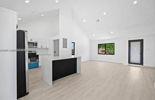 20620 SW 120th Pl MIAMI, FL 33177 photos photos