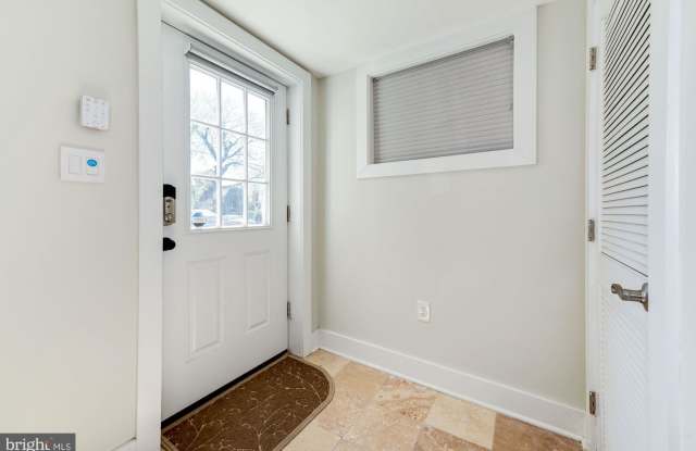 1602 VARNUM STREET NW Gallery 4