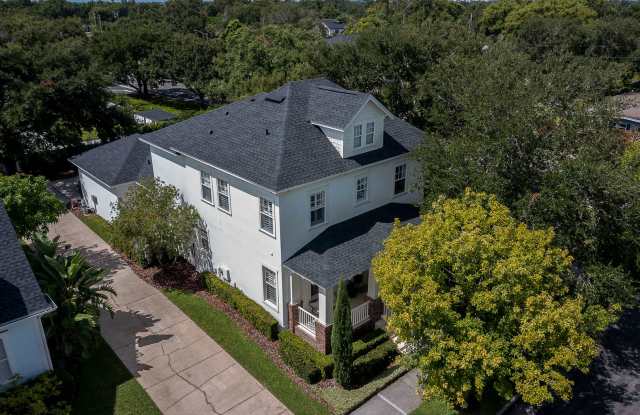 Baldwin Park Beauty! 3 bed/2.5 bath Pool Home! AVAILABLE OCTOBER 15th! Gallery 4