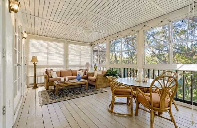 1295 Winding Oaks Circle photos photos