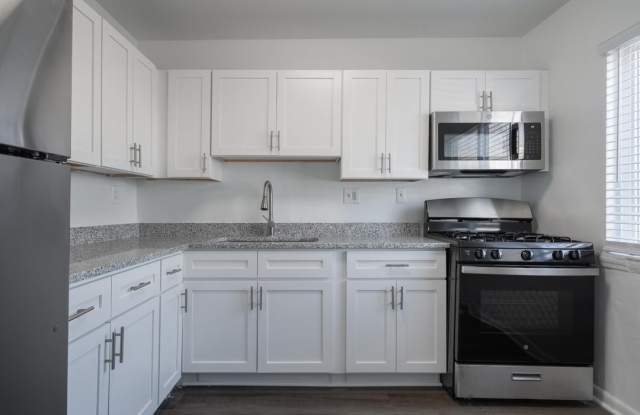 Crossroads Townhomes photos photos