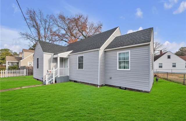 Charming  Fully Updated 4‑Bedroom Home – Sherwood Forest photos photos