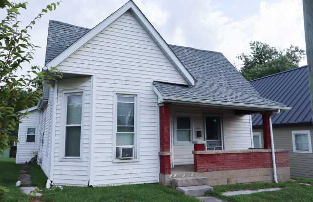 1020 West Kirkwood Avenue photos photos