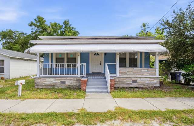Charming 3-Bedroom Home in Historic Ybor City with Open Floor Plan & Vaulted Ceilings photos photos