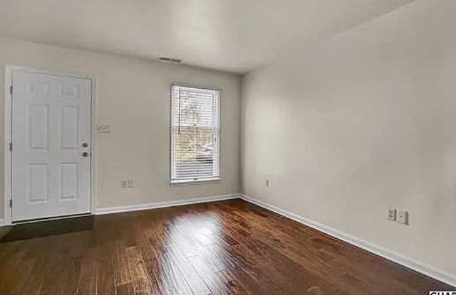 221 North Duke Street - C Gallery 2