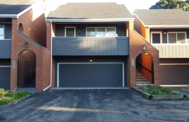 113 Locust Hill Drive Gallery 2