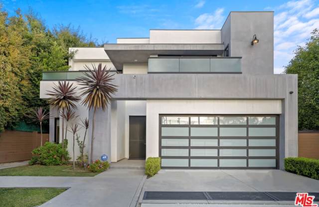 926 N Crescent Heights Blvd - 926 North Crescent Heights Boulevard, Los Angeles, CA 90046