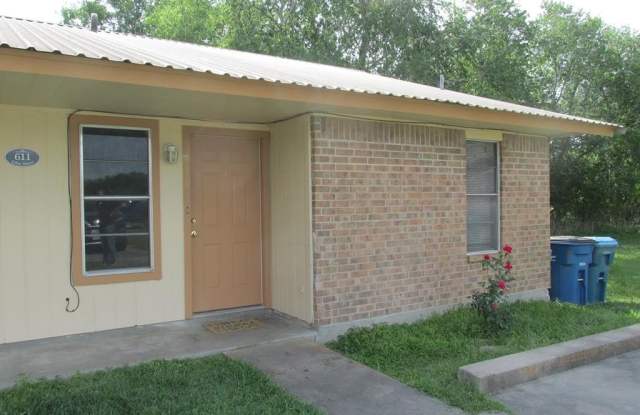 611 Lilac #B photos photos