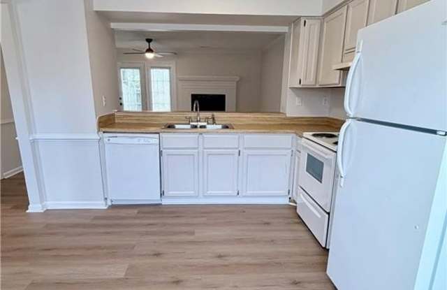824 Nottaway Drive Gallery 3