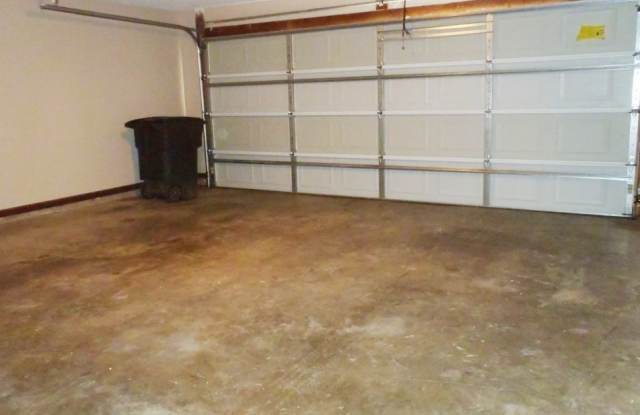 Compare this home to HGTV! $1675 near new Woman’s Hispital photos photos