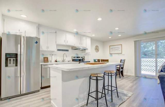 Stylish Tahoe Retreat with Modern Kitchen  Mountain Views photos photos
