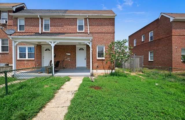 Gorgeous Two-Bedroom Townhome In Middle River photos photos