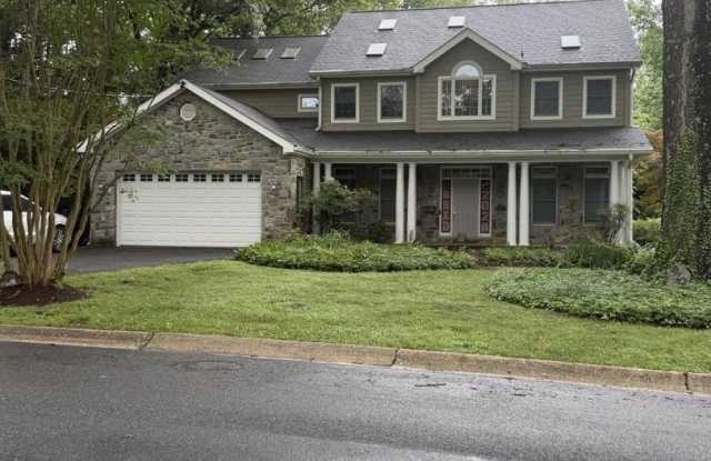 6706 MELODY LN Gallery 1