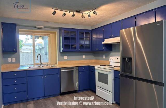 220 Dublin Ave photos photos