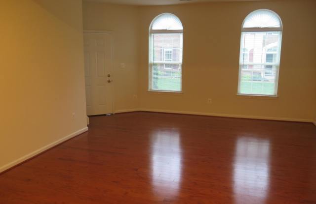 24634 JOHNSON OAK Terrace Gallery 4