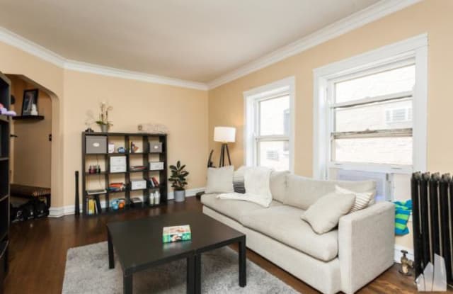 551 W Surf - 551 West Surf Street, Chicago, IL 60657