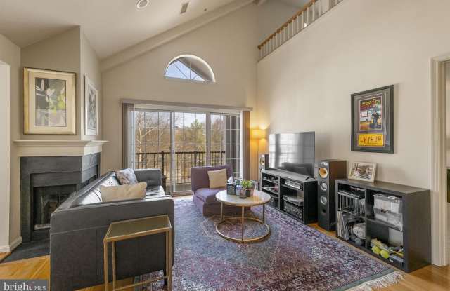 164 KENDRICK PL #164-36 Gallery 3