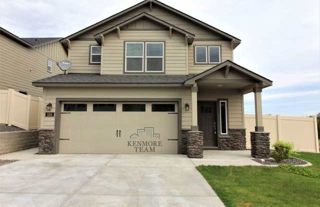 3 Bedroom, 2.5 Bath Home in South Richland photos photos