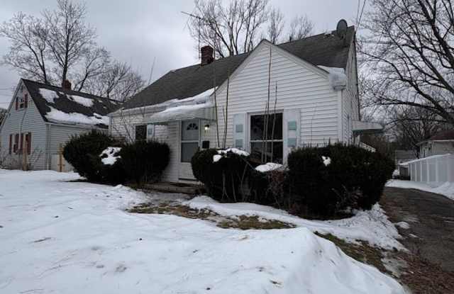 Three bedroom one bathroom home for rent photos photos