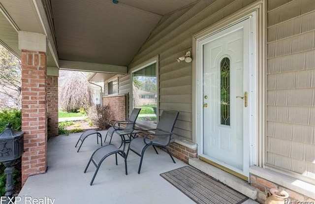 26616 ROUGE RIVER Drive Gallery 2