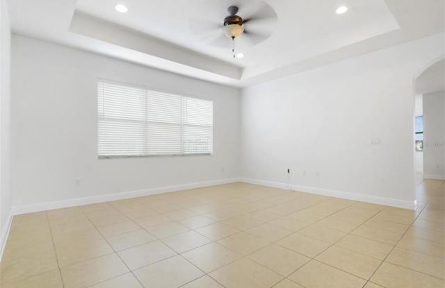 4475 BISCAYNE BREEZE Way Gallery 4