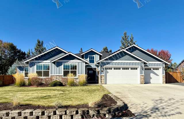Spacious Single-Level Home in NE Bend with Private Backyard and Tons of Storage Gallery 1