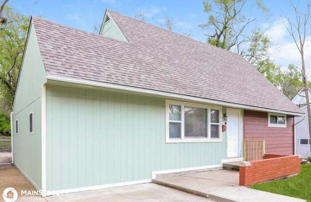 8607 Corrington Avenue photos photos