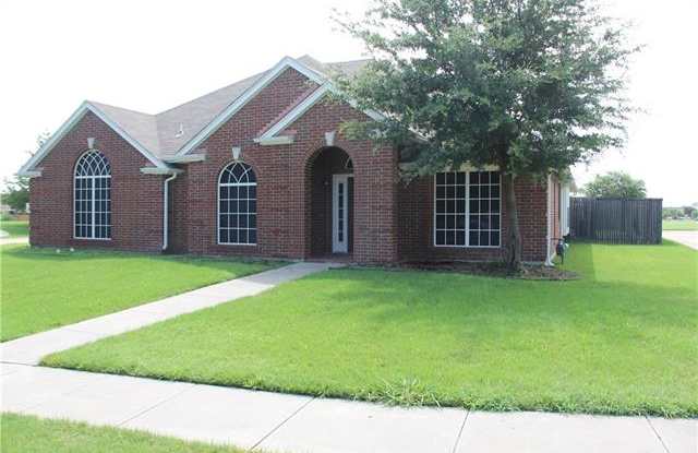 536 Vasey Oak Drive Gallery 2