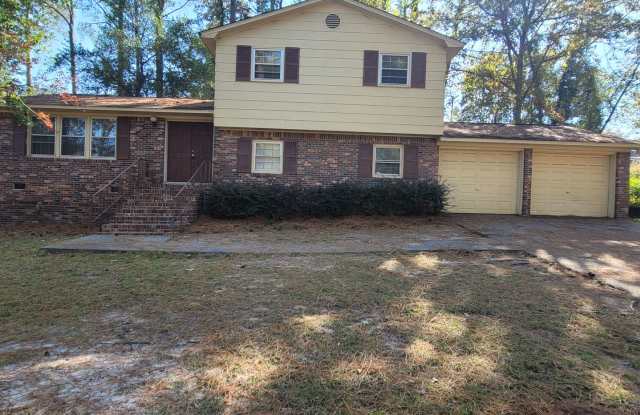 Southeast Columbia - 6420 Cloverdale Drive, Columbia, SC 29209