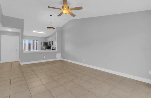 907 PARK VILLA Circle Gallery 3