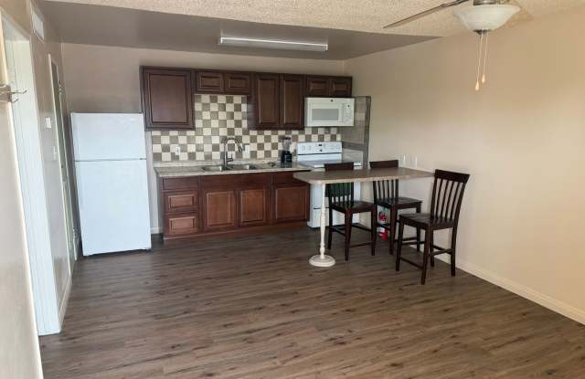 1 Bedroom 1 bath Condo in Central Las Vegas Gallery 1