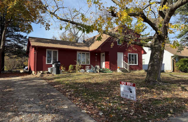 AVAILABLE AUGUST 1st! - 215 Beedle Dr - 215 Beedle Drive, Ames, IA 50014 AVAILABLE AUGUST 1st! - 215 Beedle Dr - 215 Beedle Drive, Ames, IA 50014