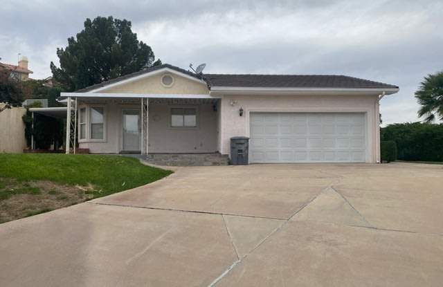 660 Vermillion Ave. Gallery 3